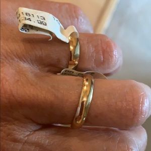 14 K wedding bands
